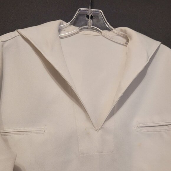 Vintage US Navy Enlisted Dress Jumper Cracker Jack White 42R Patches NMCB 5 - Picture 6 of 8